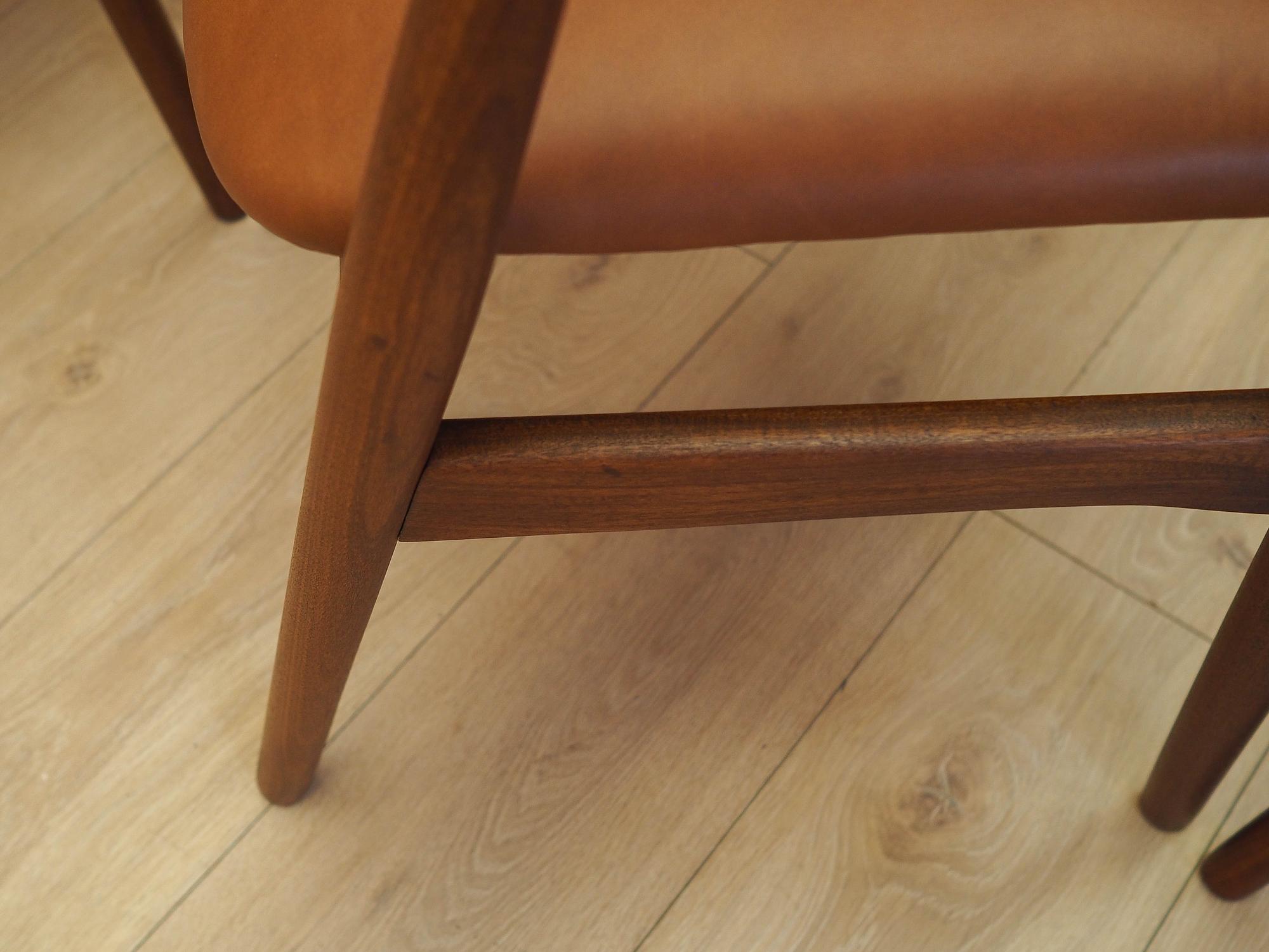 Set di sei sedie in teak anni '70 11