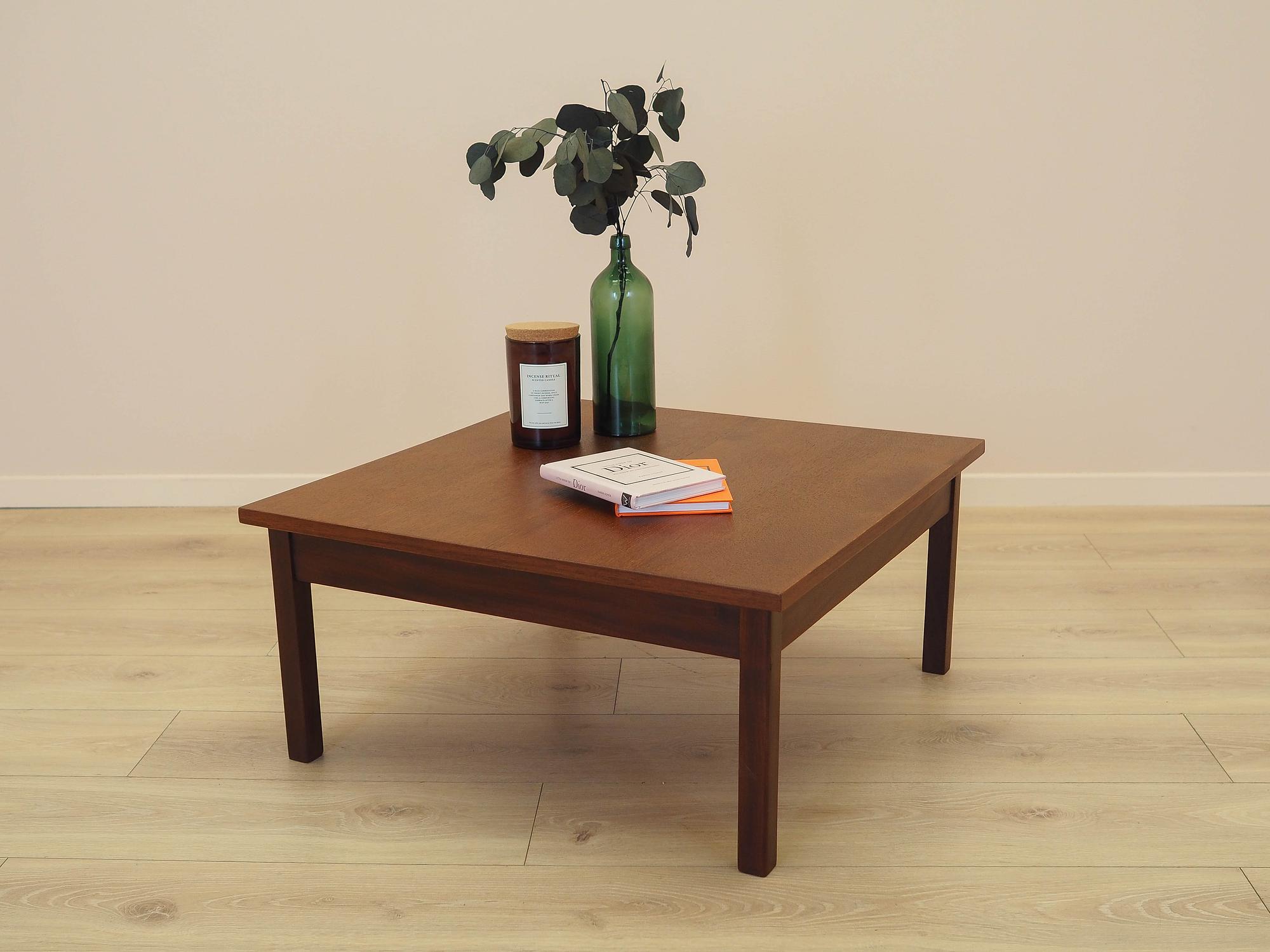 Couchtisch aus Teakholz 1970er Jahre 4