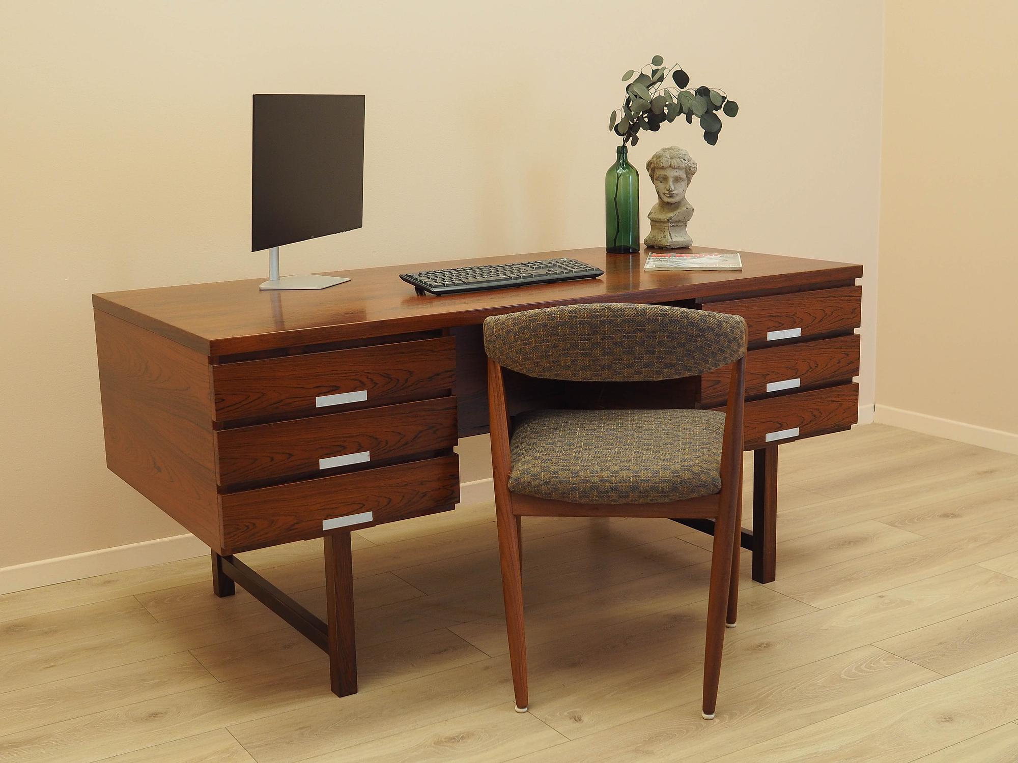 Rosewood desk 1970s 2