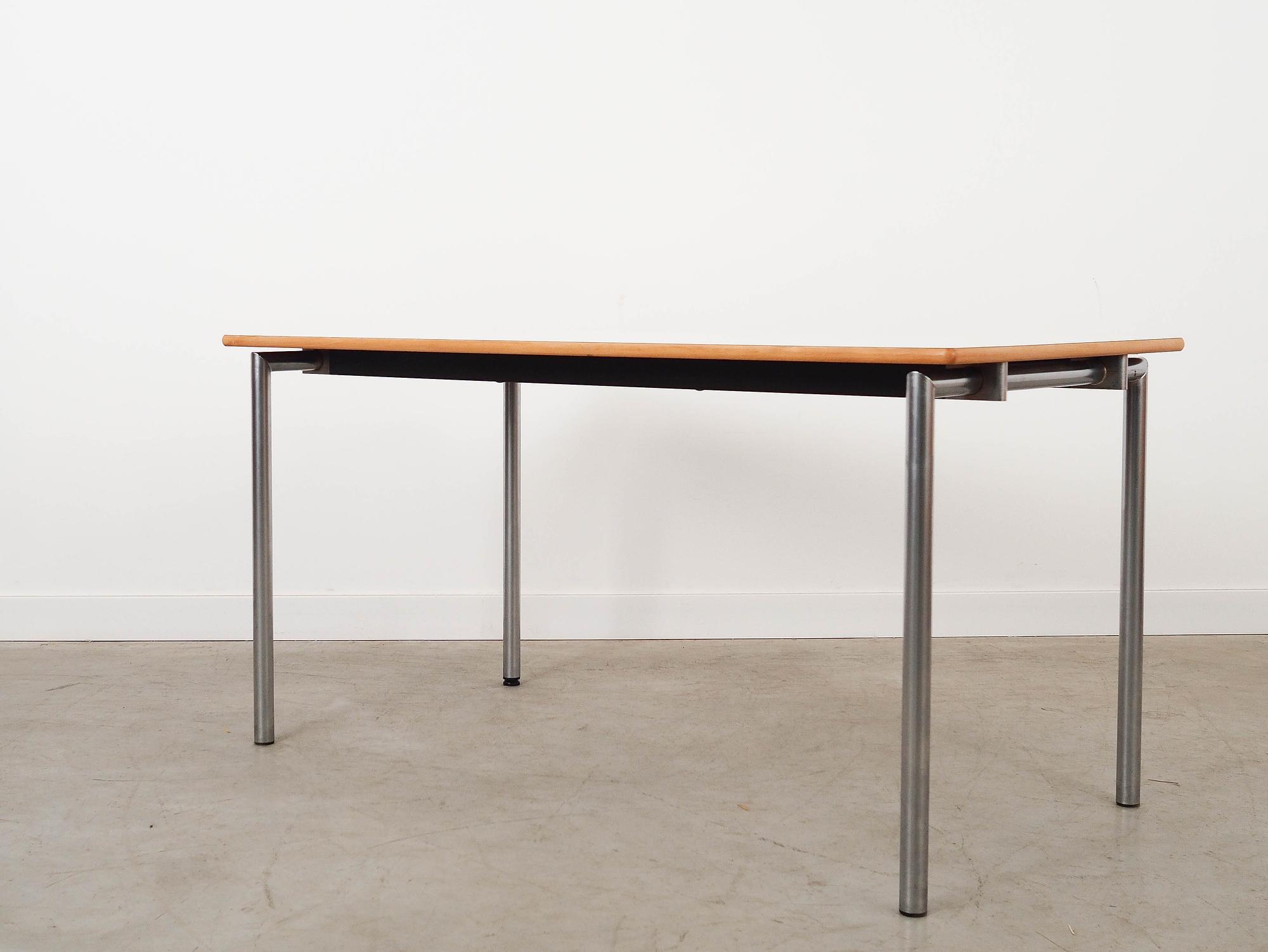 Laminated Table 2000s 6