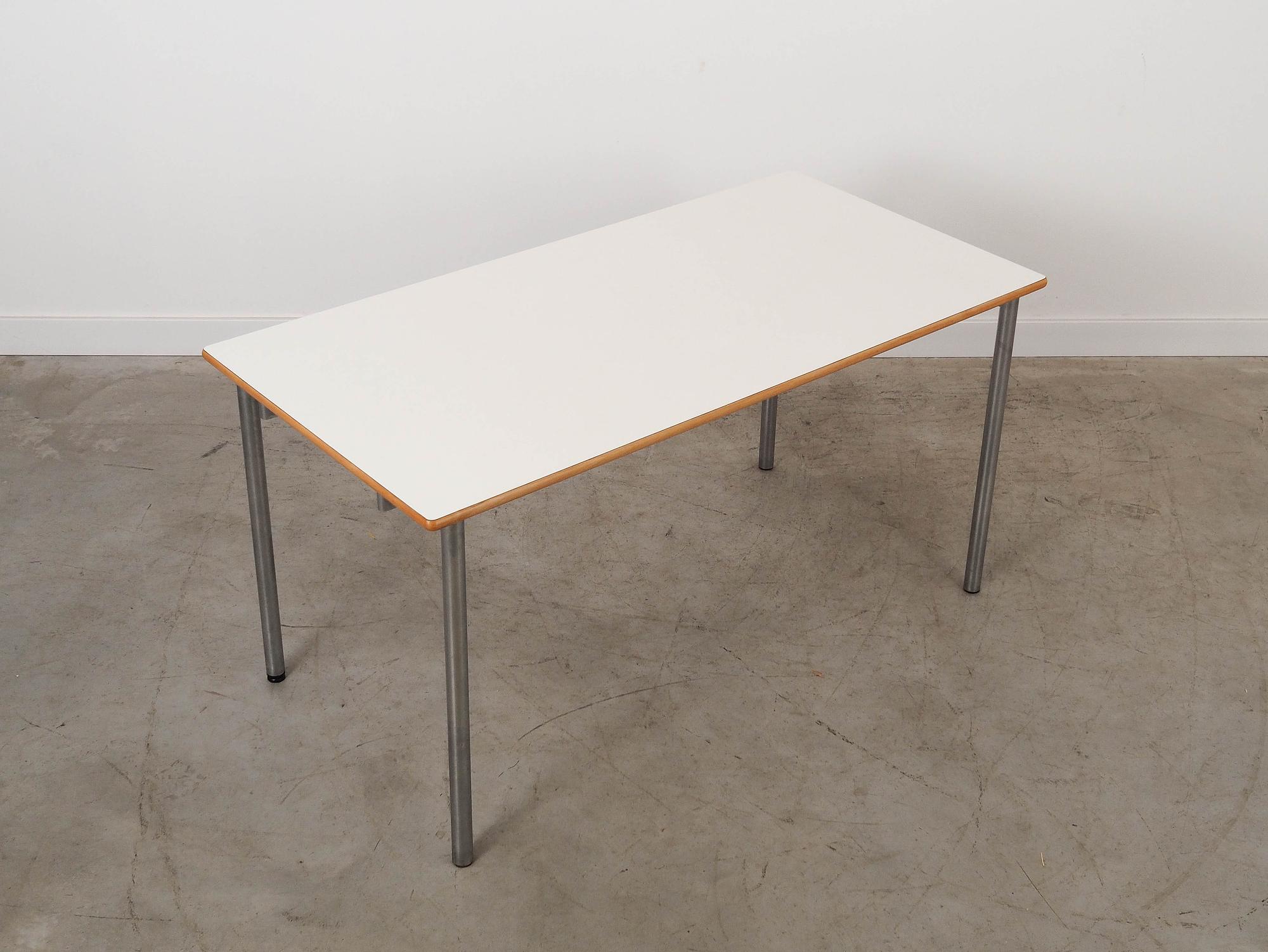 Laminated Table 2000s 1