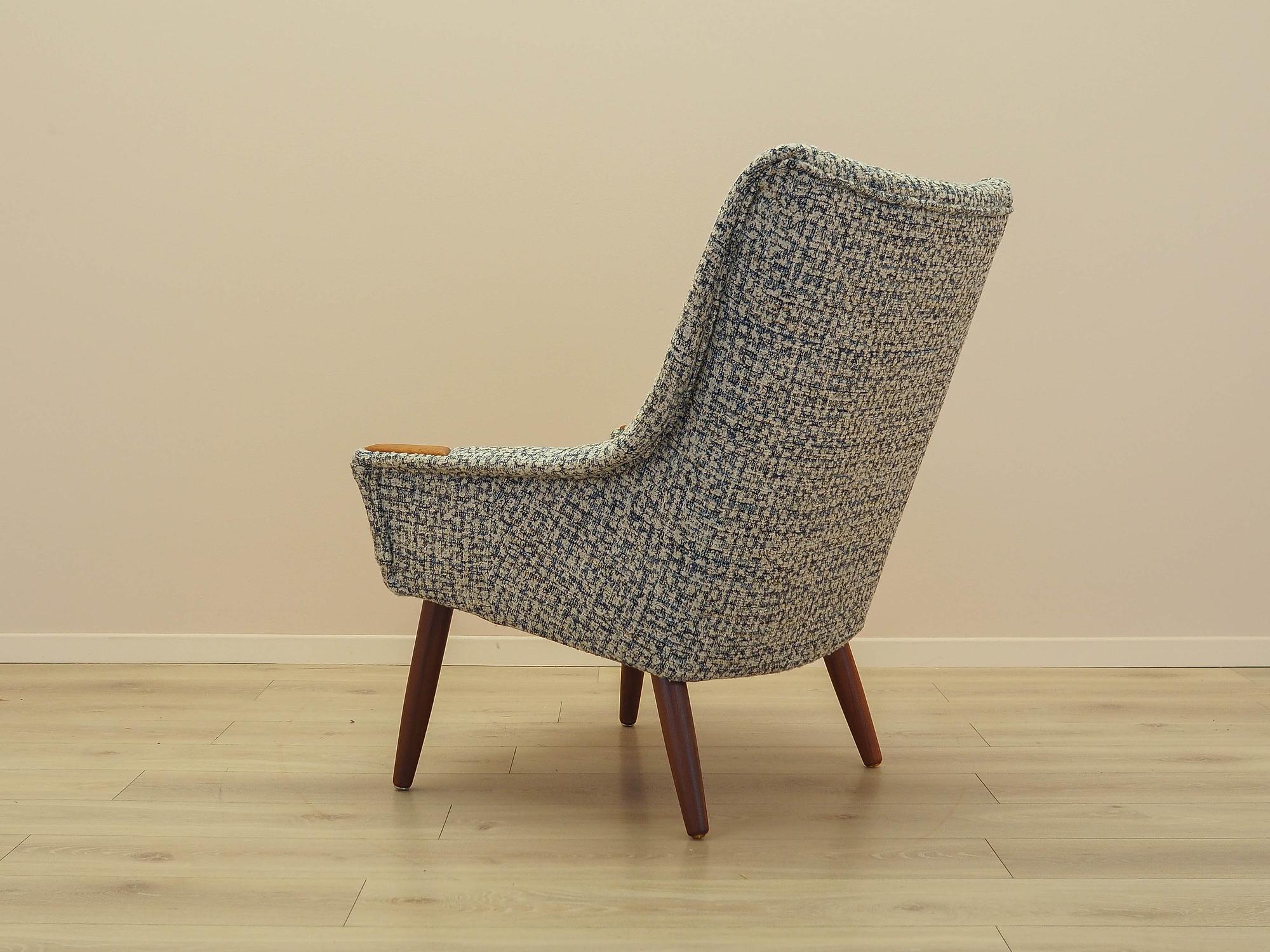 Lounge chair 1970s 4