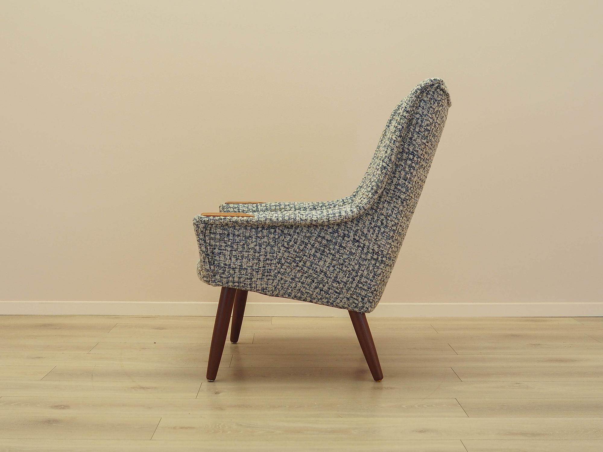 Lounge chair 1970s 3