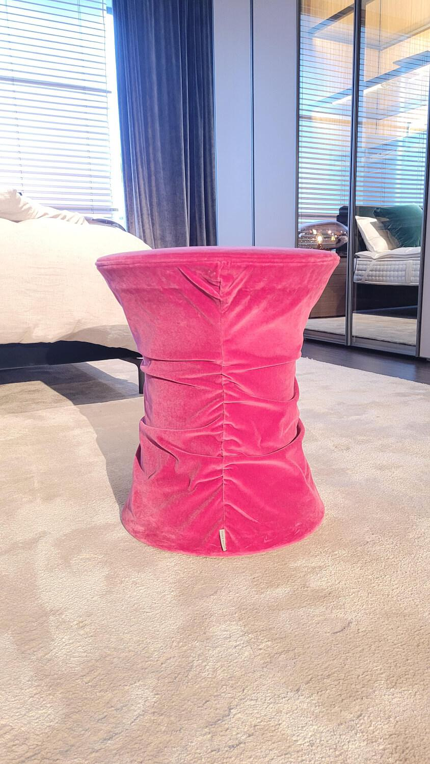 Hocker Bellows Samtstoff Harald 2 612 Rose Rosa 1