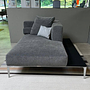 Recamiere Jaan Living Stoff Grau Gestell Aluminium 9