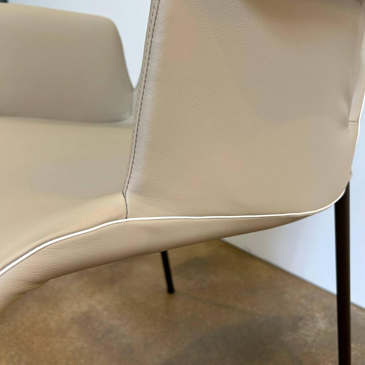 Walter Knoll Liz 1314 Armchair, Beige Leather, Bronze Frame 13