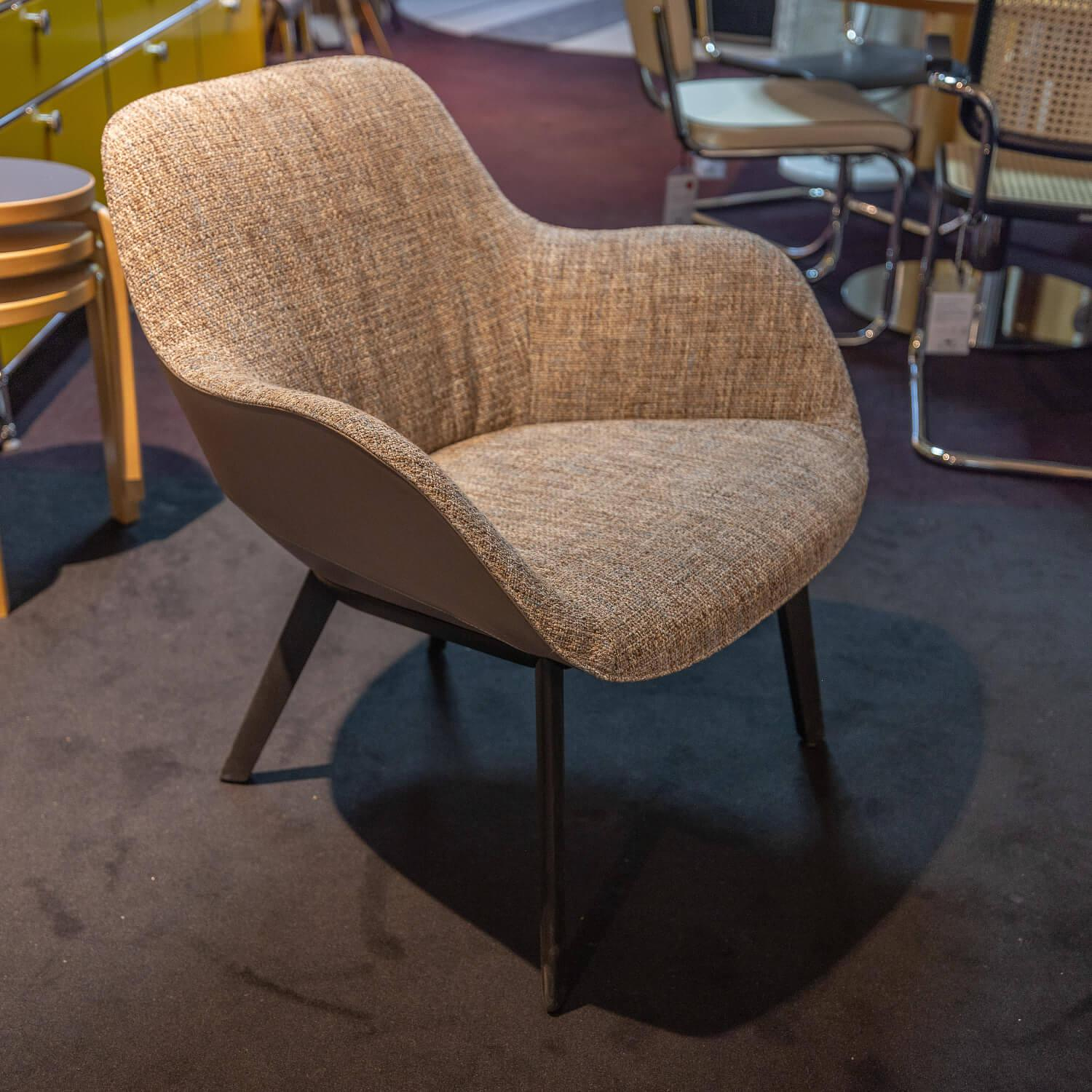 Walter Knoll Sheru Armchair Grey Fabric Oak 3