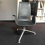 FK Schalensessel Leder 65 Schwarz Aluminium Kreuzfuß 0