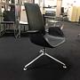 FK Schalensessel Leder 65 Schwarz Aluminium Kreuzfuß 1