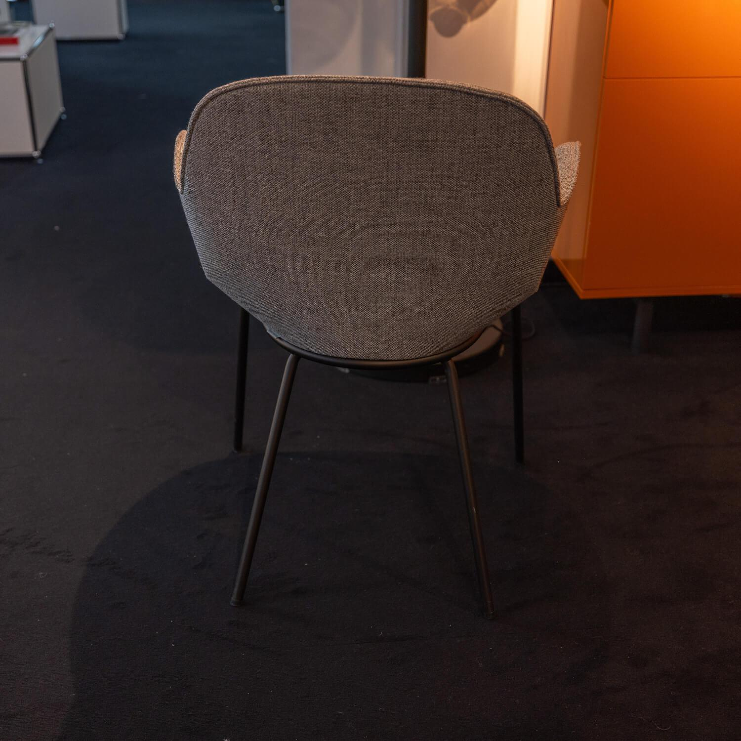 Walter Knoll Sheru Armchair Fabric Pebble Gray 13