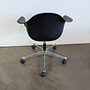 Eames Kunststoff Sessel PACC Stoff Checker Schwarz Weiß 1