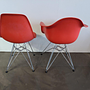 Vitra Eames Plastic Sidechair und Armchair Rot Kunststoff 5