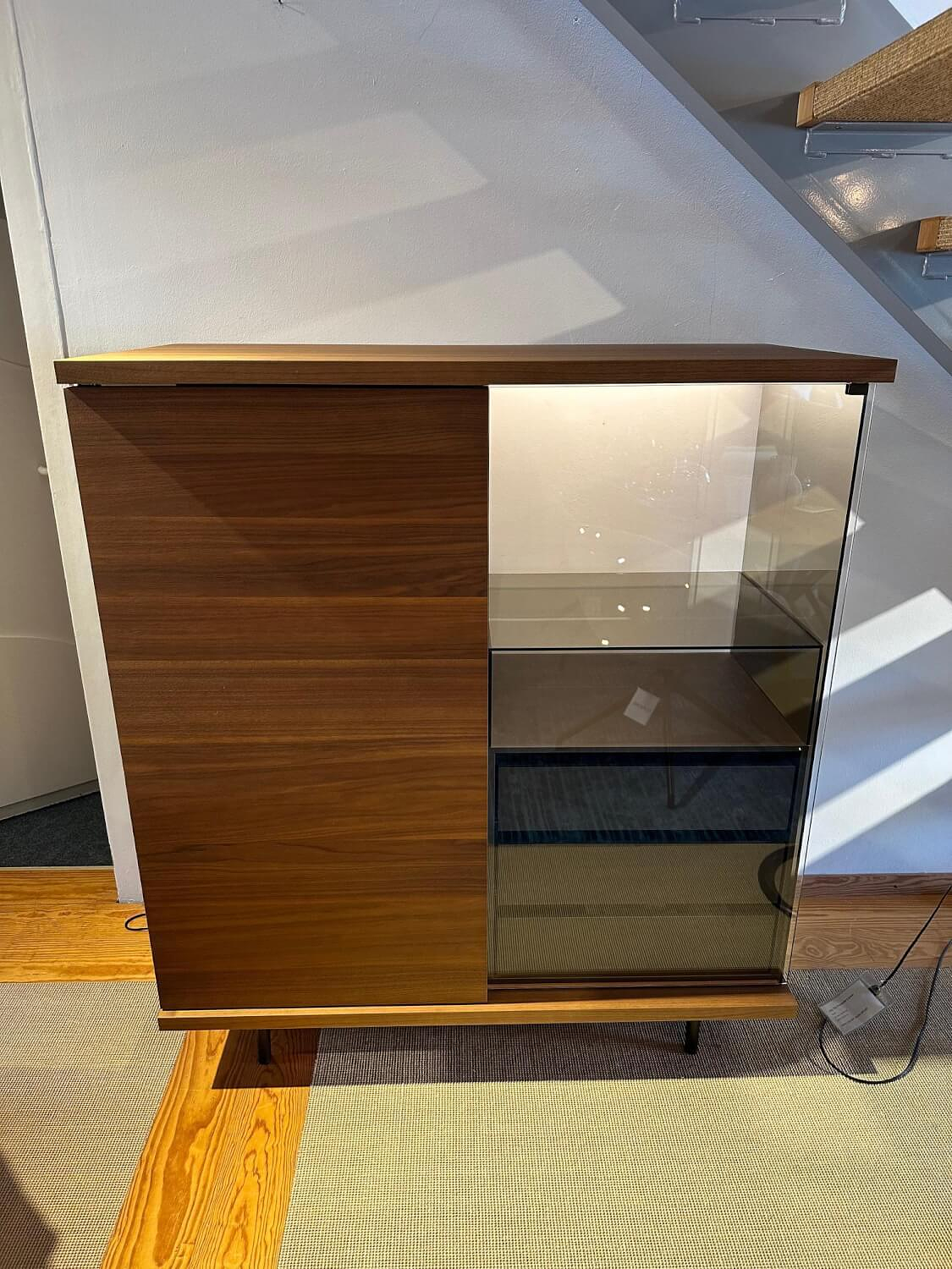 Walter Knoll The Farns Nussbaum Sideboard mit Lichtpaket 4