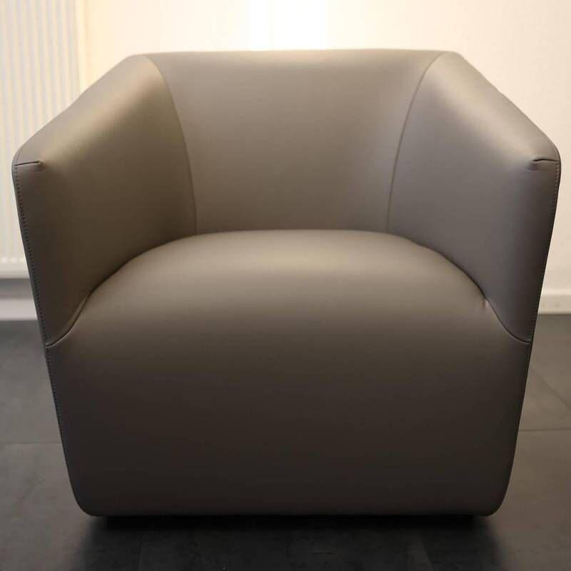 Vitra Occasional Lounge Chair Leder Premium L40 Granit 7