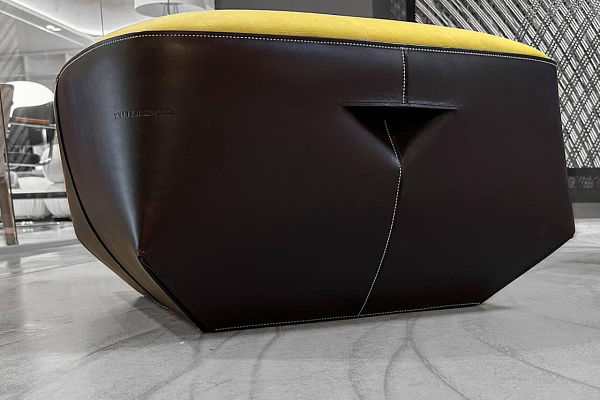 Hocker Isanka Sitz Stoff Harald Gelb Korpus Kaffee Braun 9