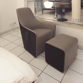 Walter Knoll Foster 520 Armlehnsessel mit Hocker, Stoff 4