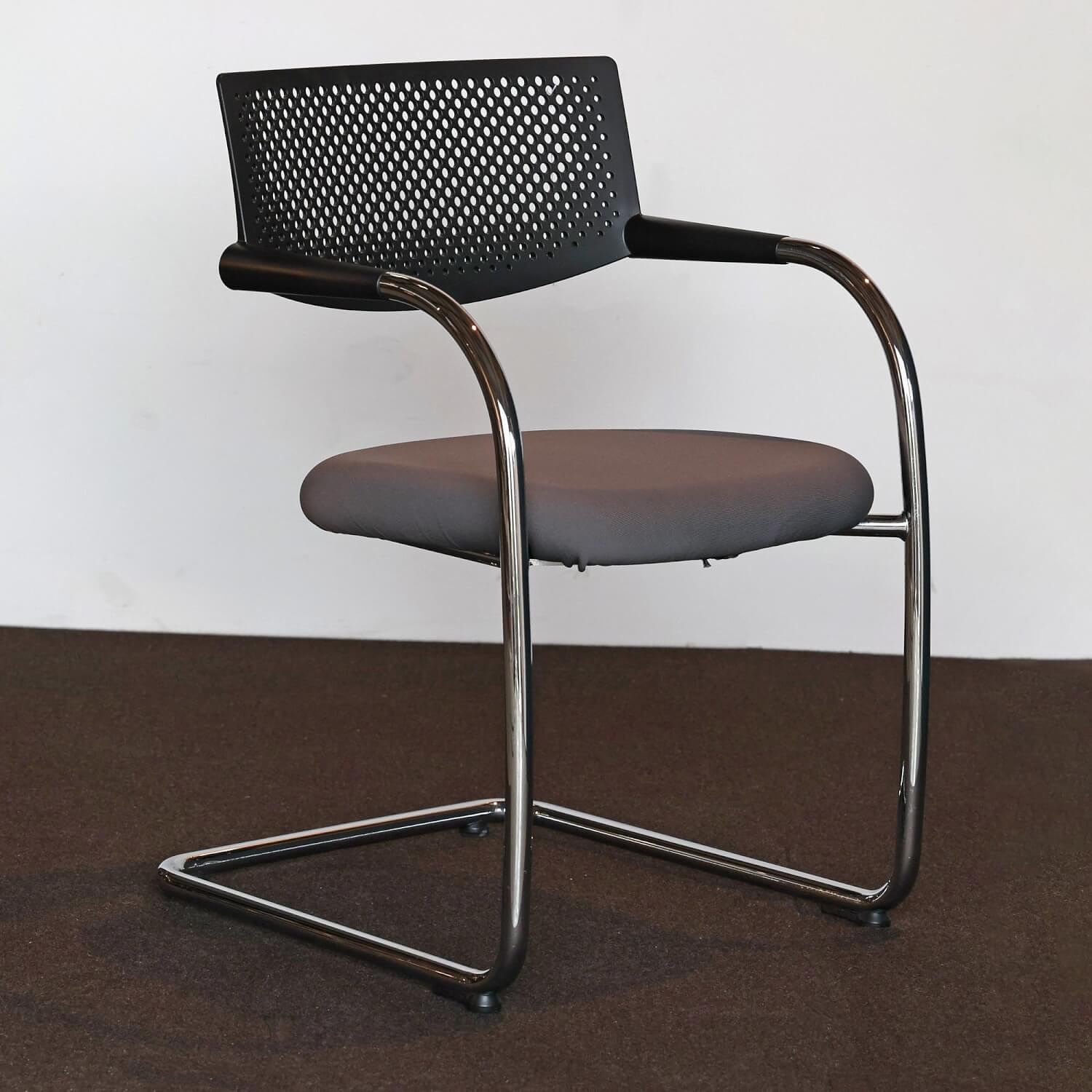 Vitra Freischwinger Visavis 2 Stoff Torso Citterio Antra 6