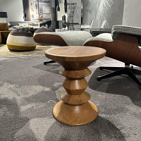 Hocker Vitra Schemel Nussbaum Massiv Gedrehselt 8