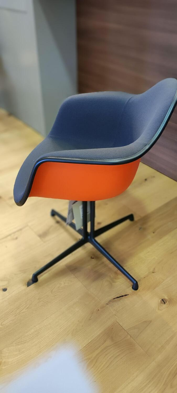 Vitra Eames DAL Chair Plastic Dark Grey Shell Red 7