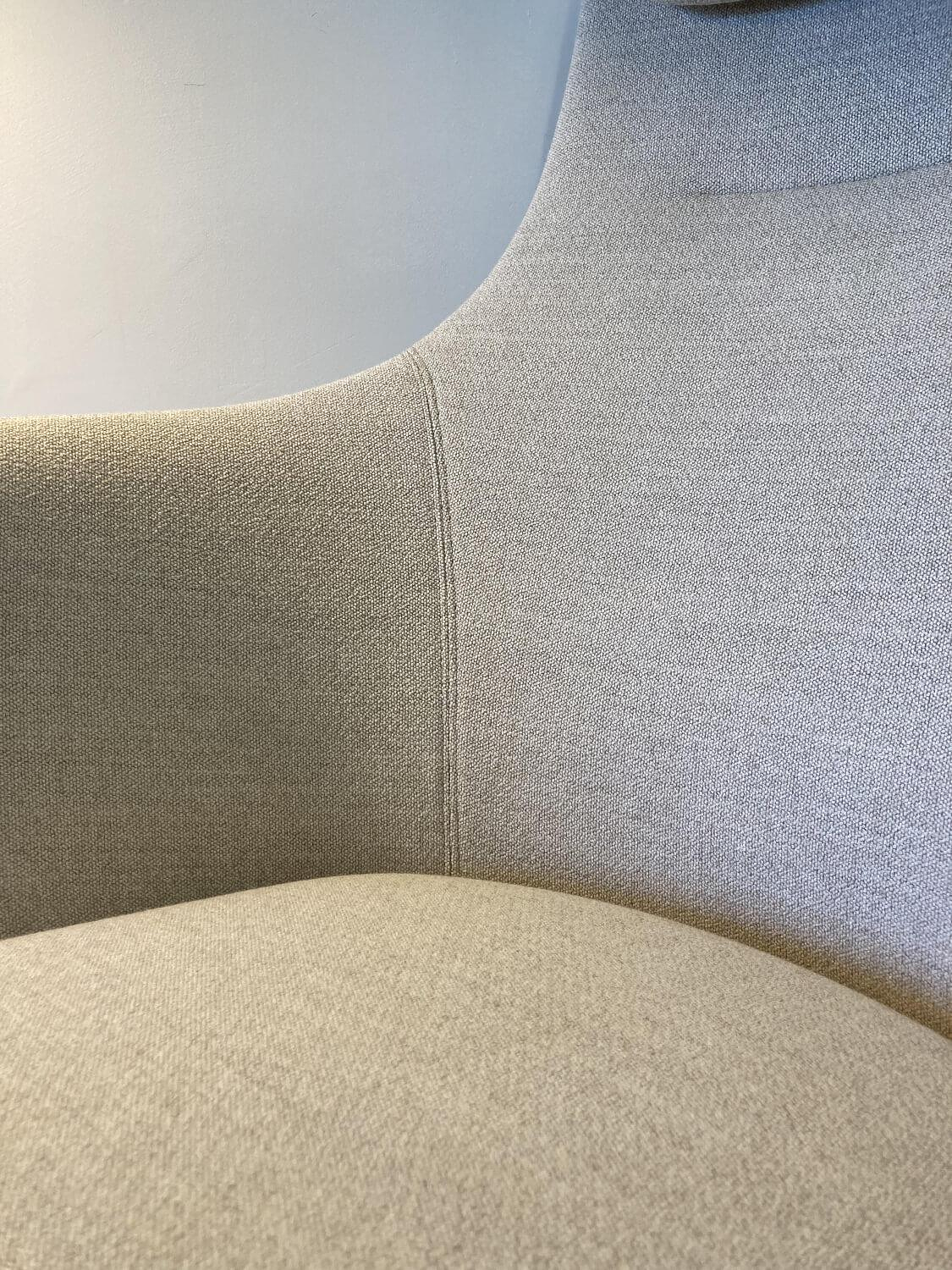 Vitra Hal Lounge Sessel mit Ottoman Beige Melange 1