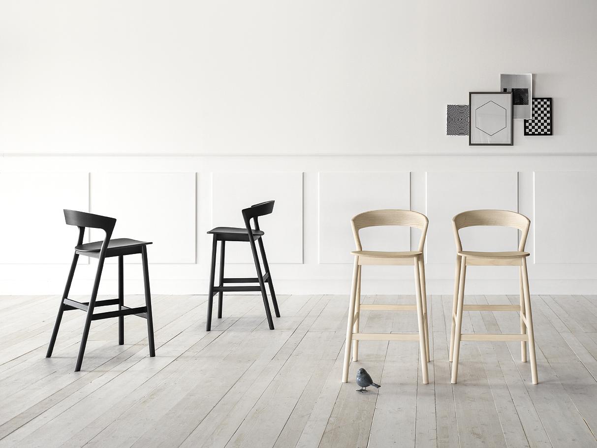 Edith stool in solid ash wood Black 1