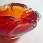 Böhmischer Art Glass Aschenbecher in Rot & Orange 4