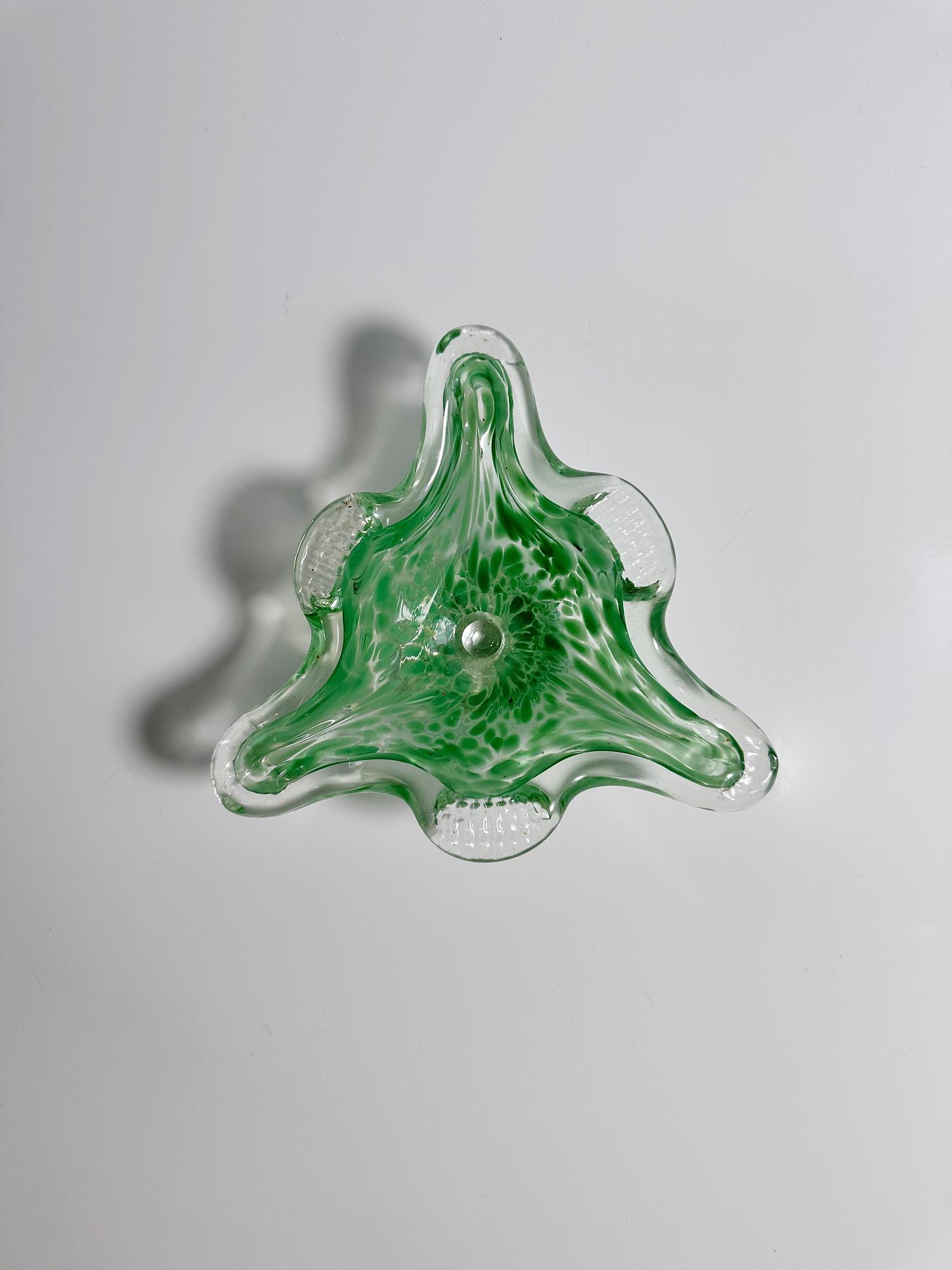 Vintage italienischer Glas-Aschenbecher in Pastellgrün 1