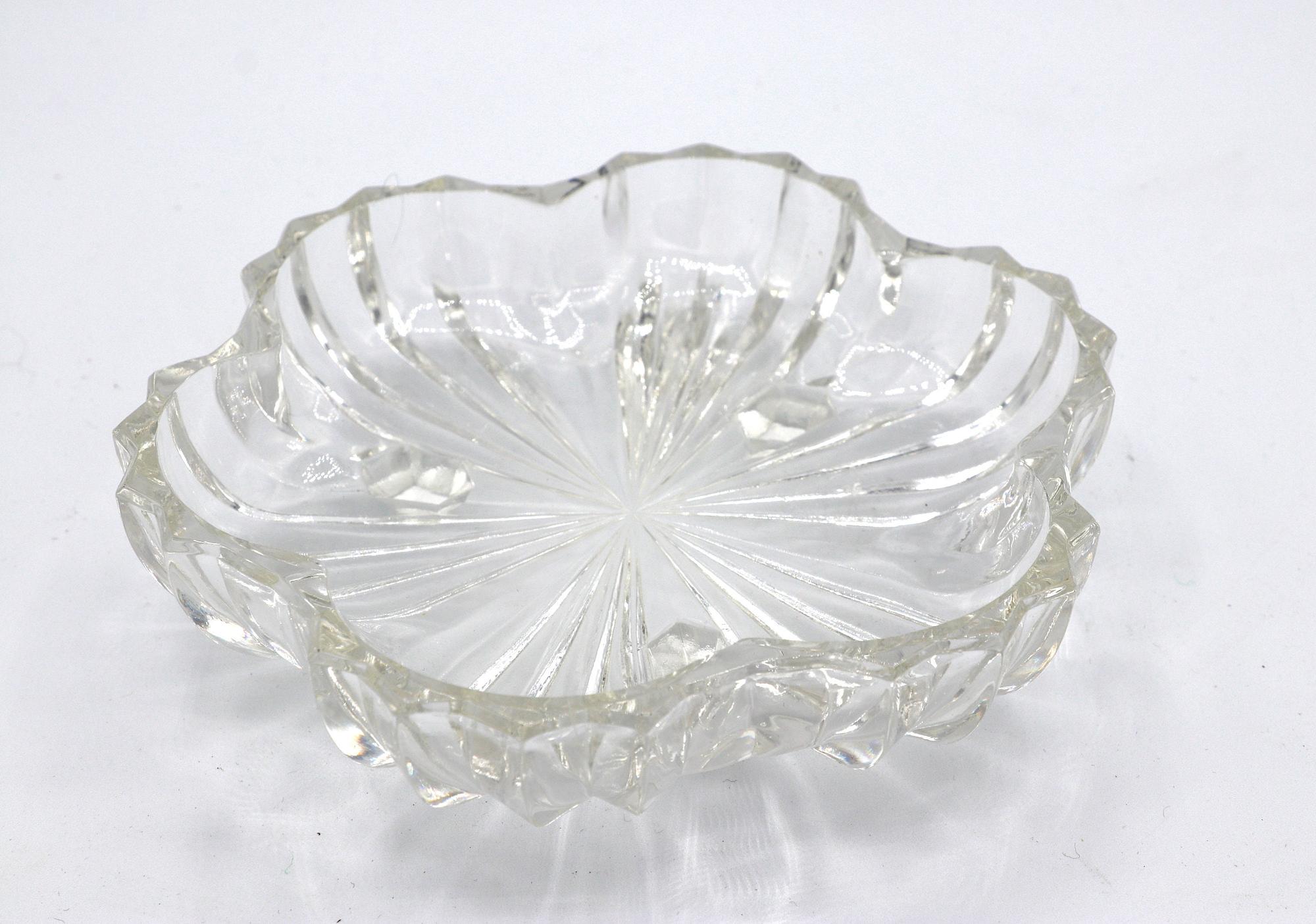 3 Vintage Glasschalen in Blütenform 4