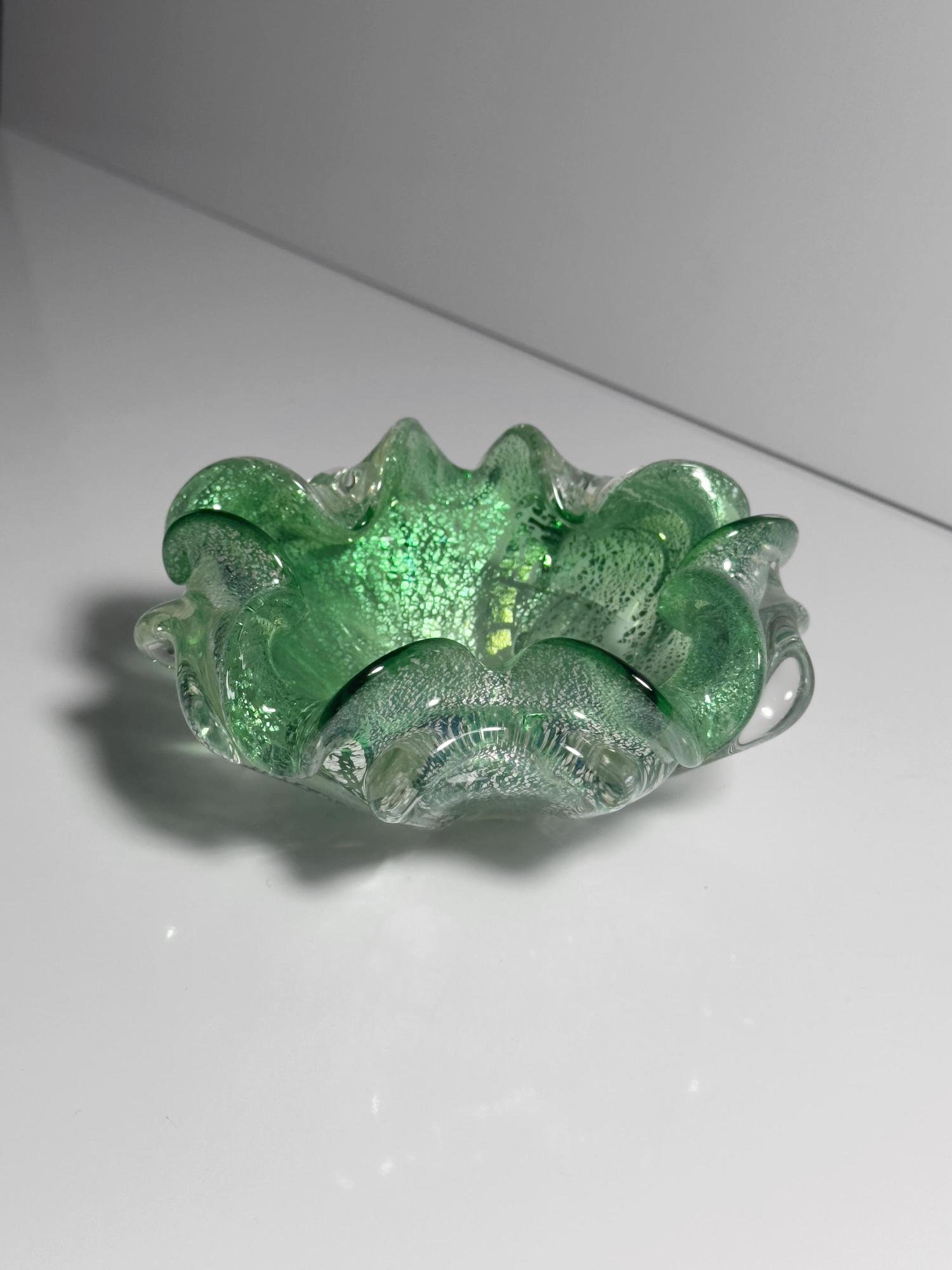 Vintage Murano Glasschale in Mintgrün mit Silberdekor 1