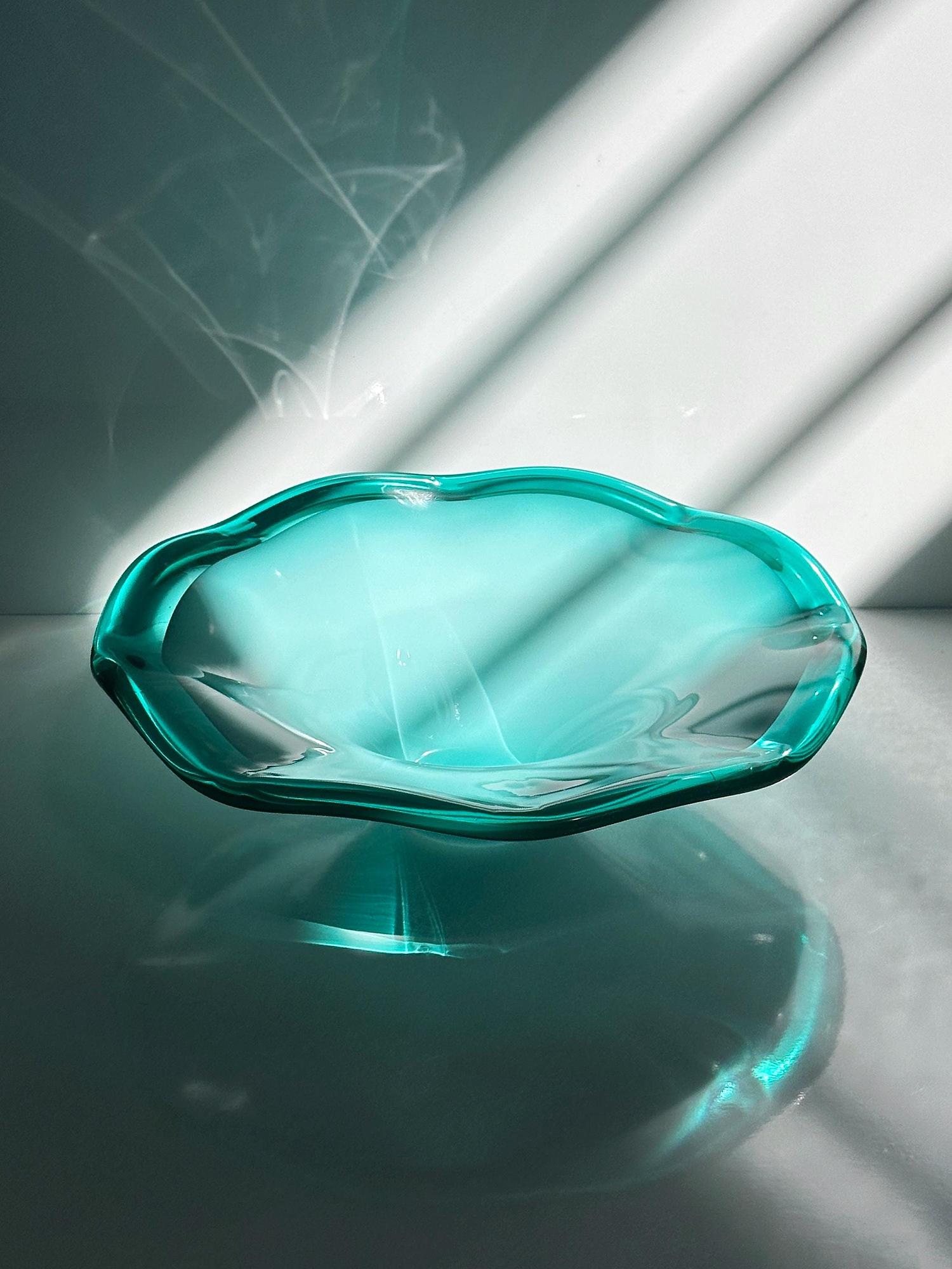 Große Vintage Murano Glasschale in Türkis & Weiß 2
