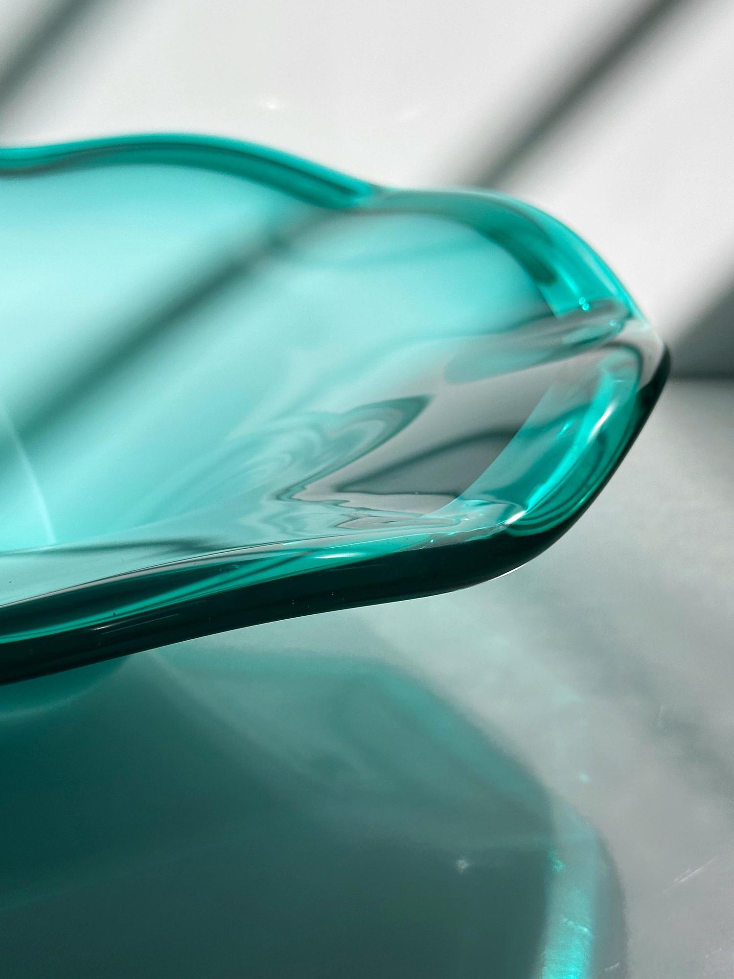 Große Vintage Murano Glasschale in Türkis & Weiß 1