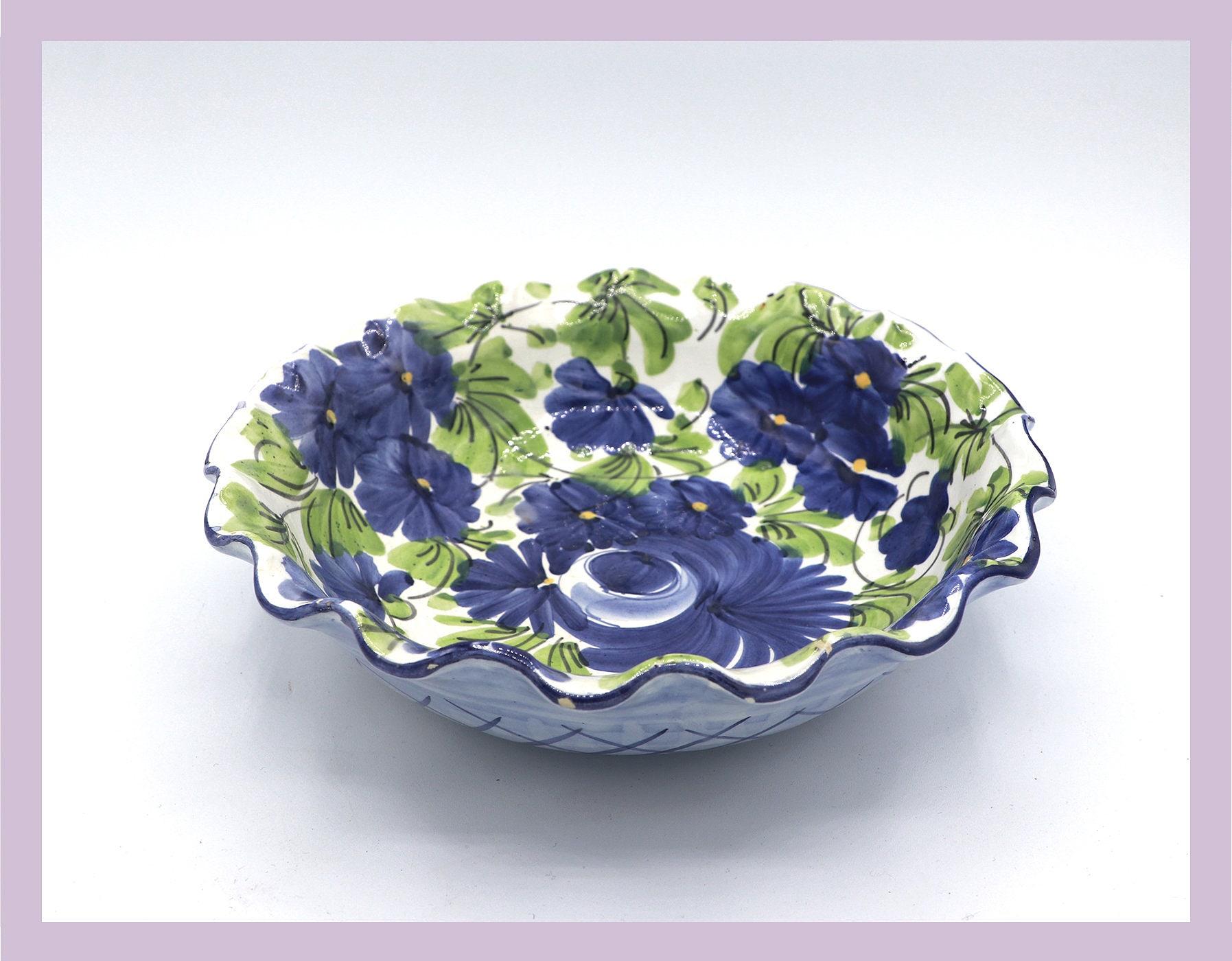 Vintage italienische Keramikschale mit blauem Blumendekor 0