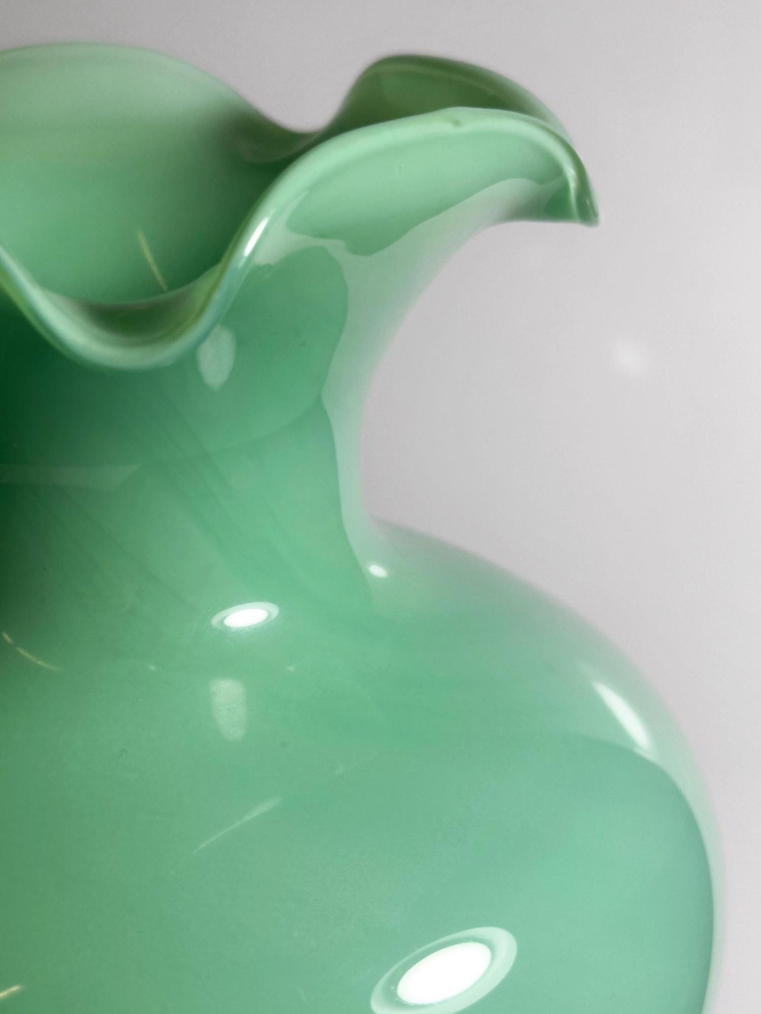 Vintage Murano Opalglas Vase in Jadegrün, Italien 1950er 4