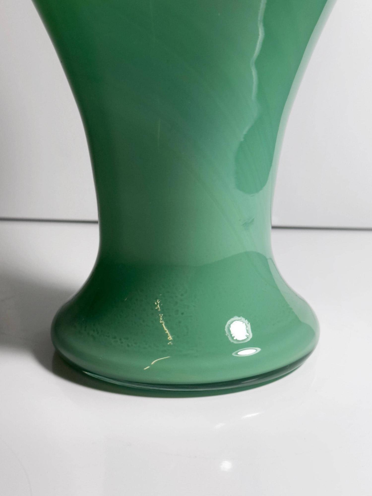 Vintage Murano Opalglas Vase in Jadegrün, Italien 1950er 5