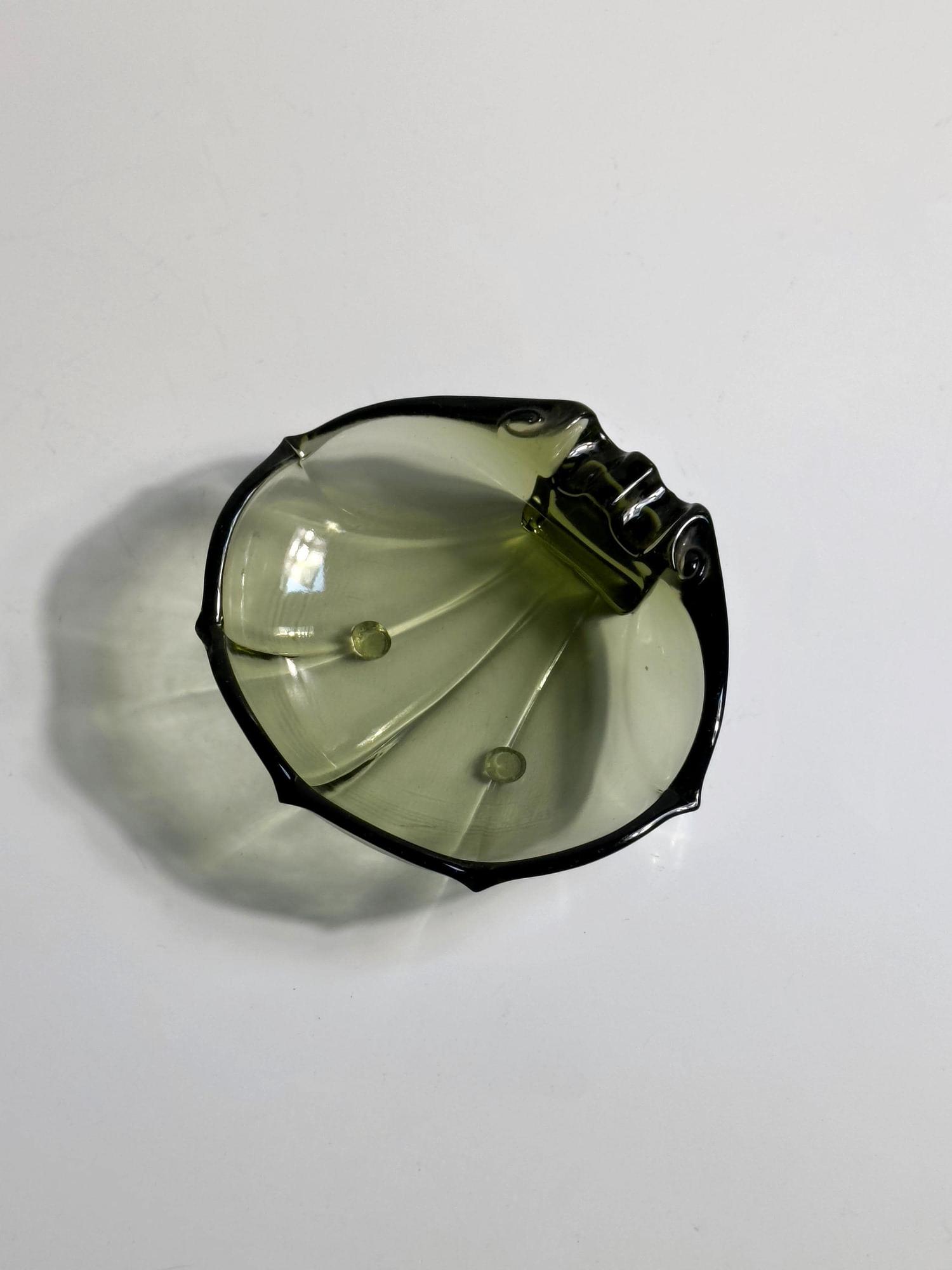 Vintage Muschelschale aus grünlichem Rauchglas, 1970er 0