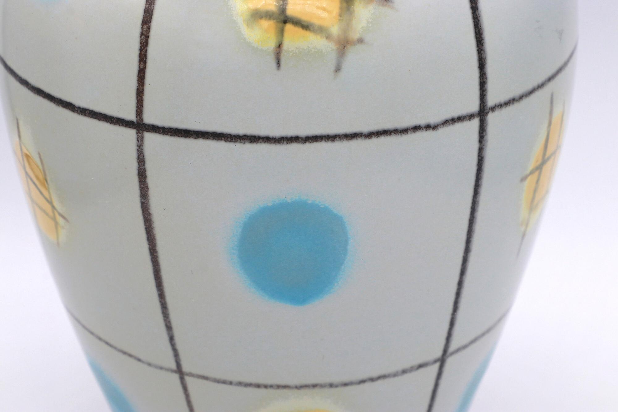 Viktoria Keramikvase in Mintgrün, Mid-Century 1950er/60er 3