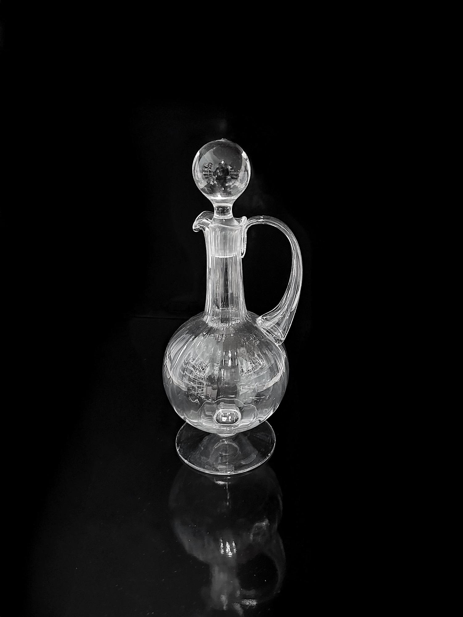 Vintage Mid Century Glas-Karaffe mit Swirl-Dekor 2