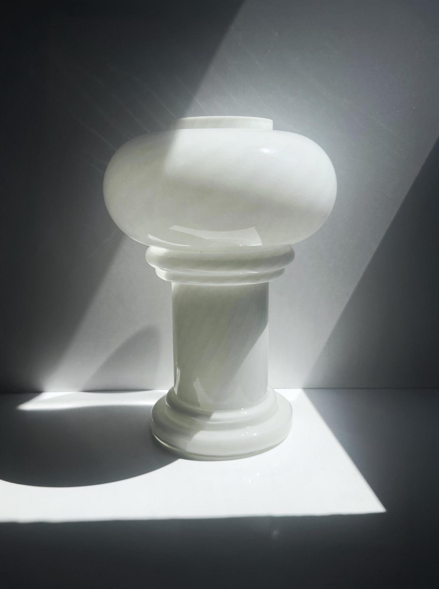 Vintage Murano Glas Pilzlampe mit Swirl 6
