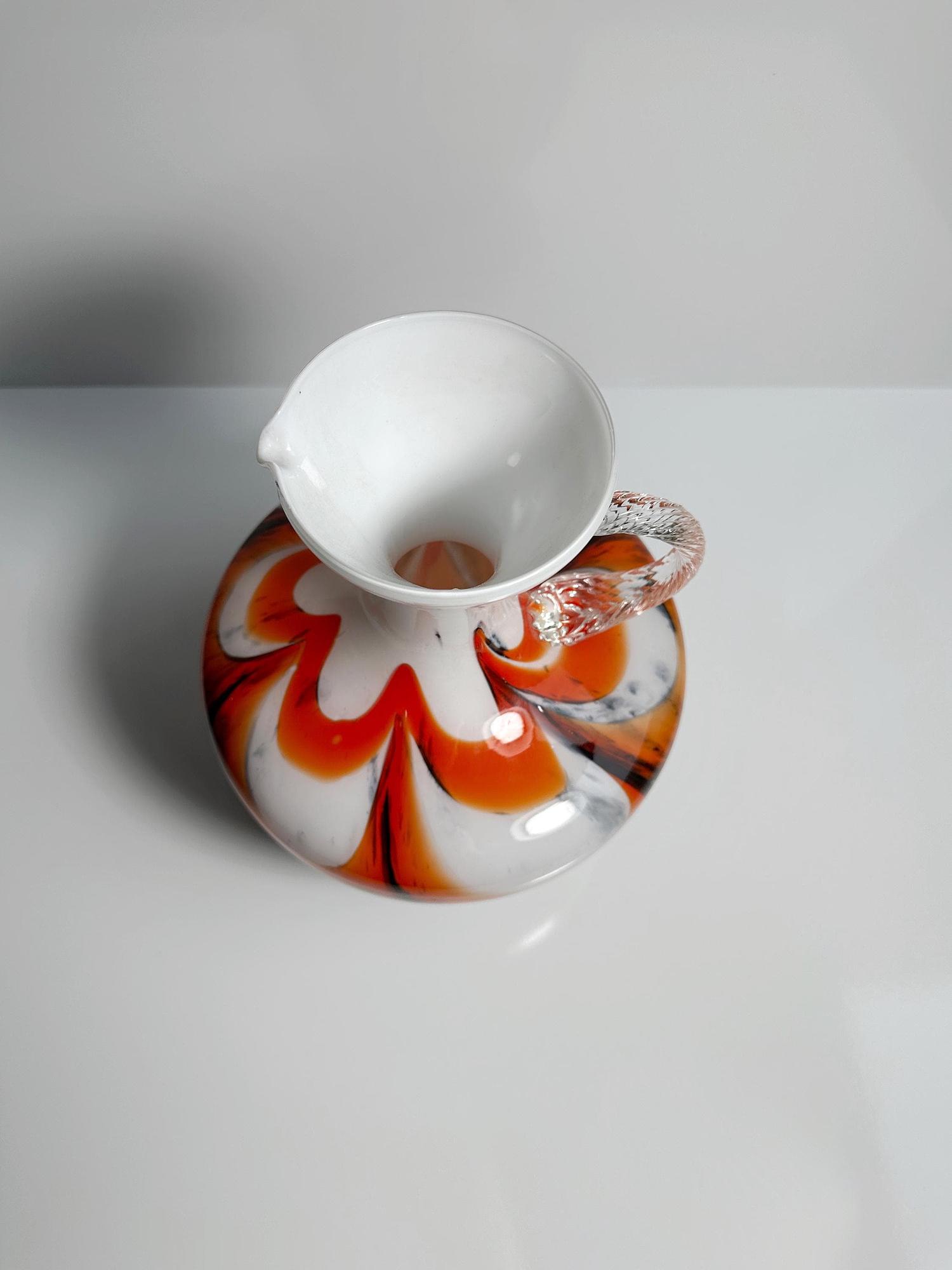 Opalina Fiorentina Henkelvase mit Swirl, Italien 1970er 2