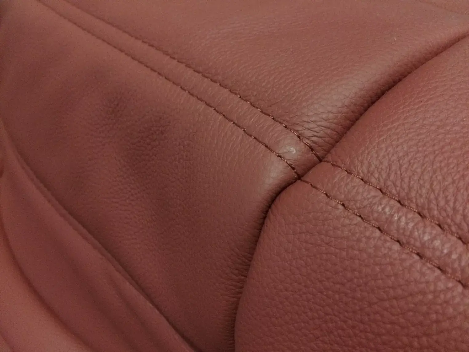 Togo Sofa 2-Sitzer Leder Rot 1