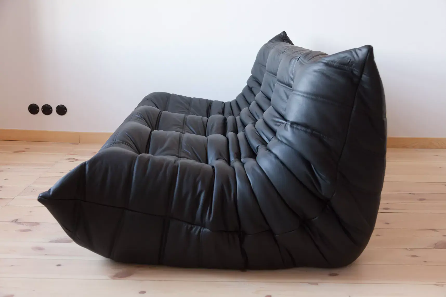 Togo Sofa 3-seater Madras leather Black 3