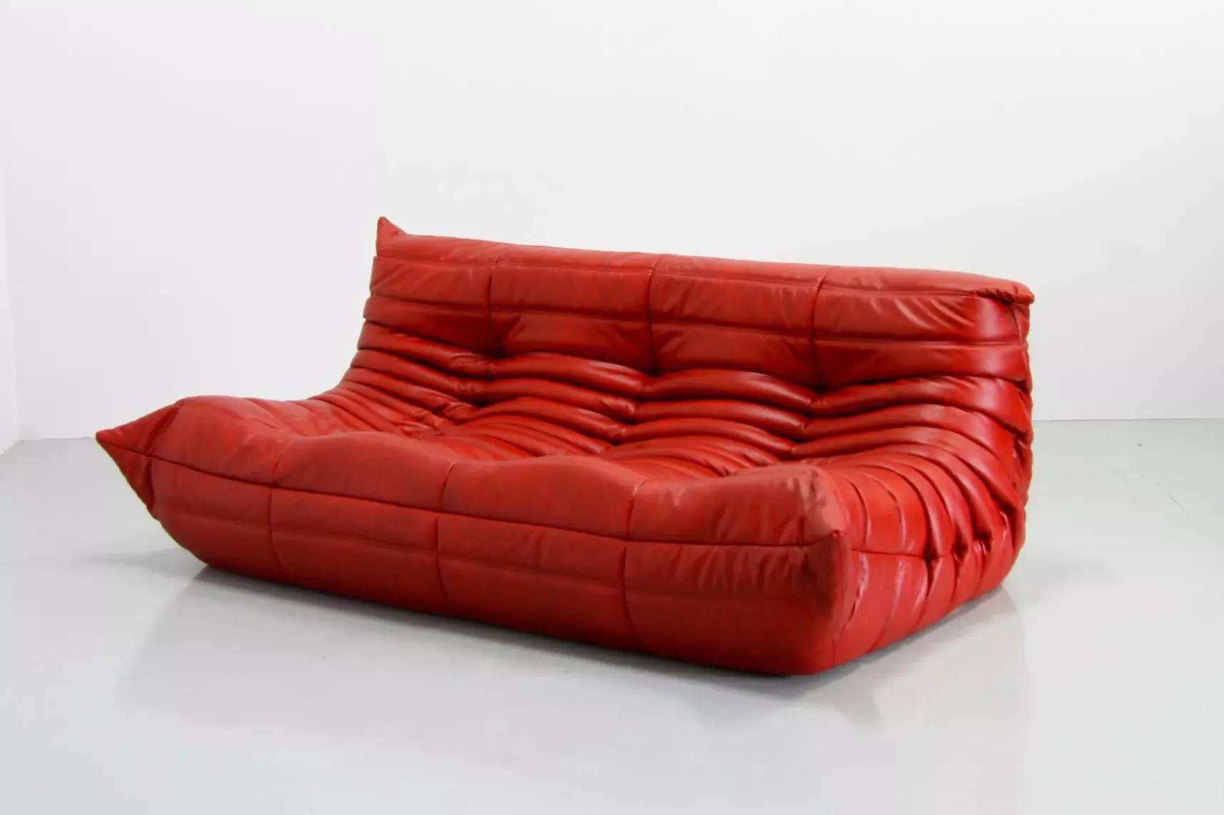 Togo Sofa 3-Sitzer Leder Rot 1