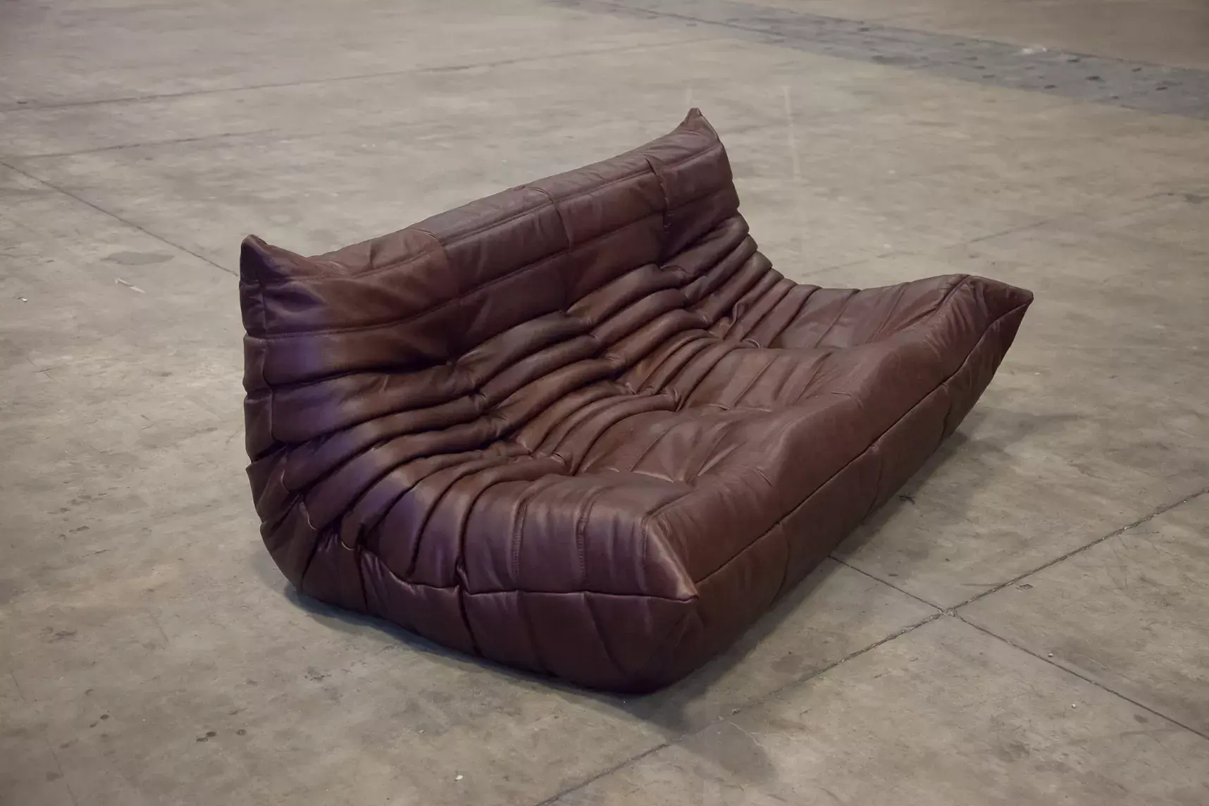 Togo Sofa 3-Seater Pull-Up Leather Chocolate Brown 1