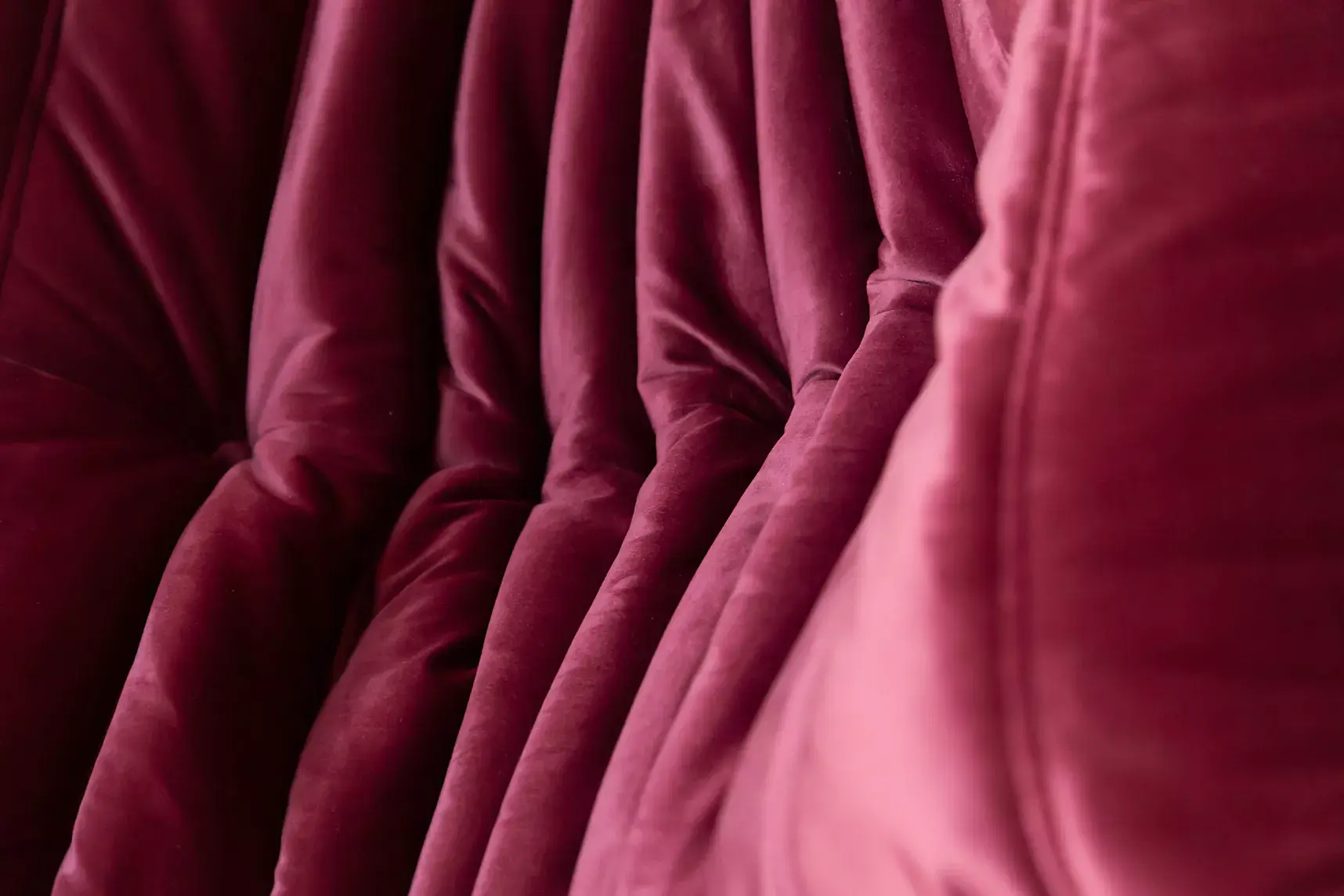 Togo armchair velvet burgundy 9