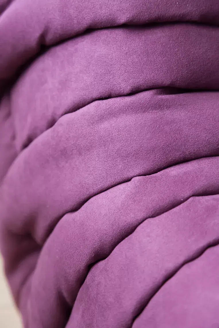 Togo armchair textile aubergine 9