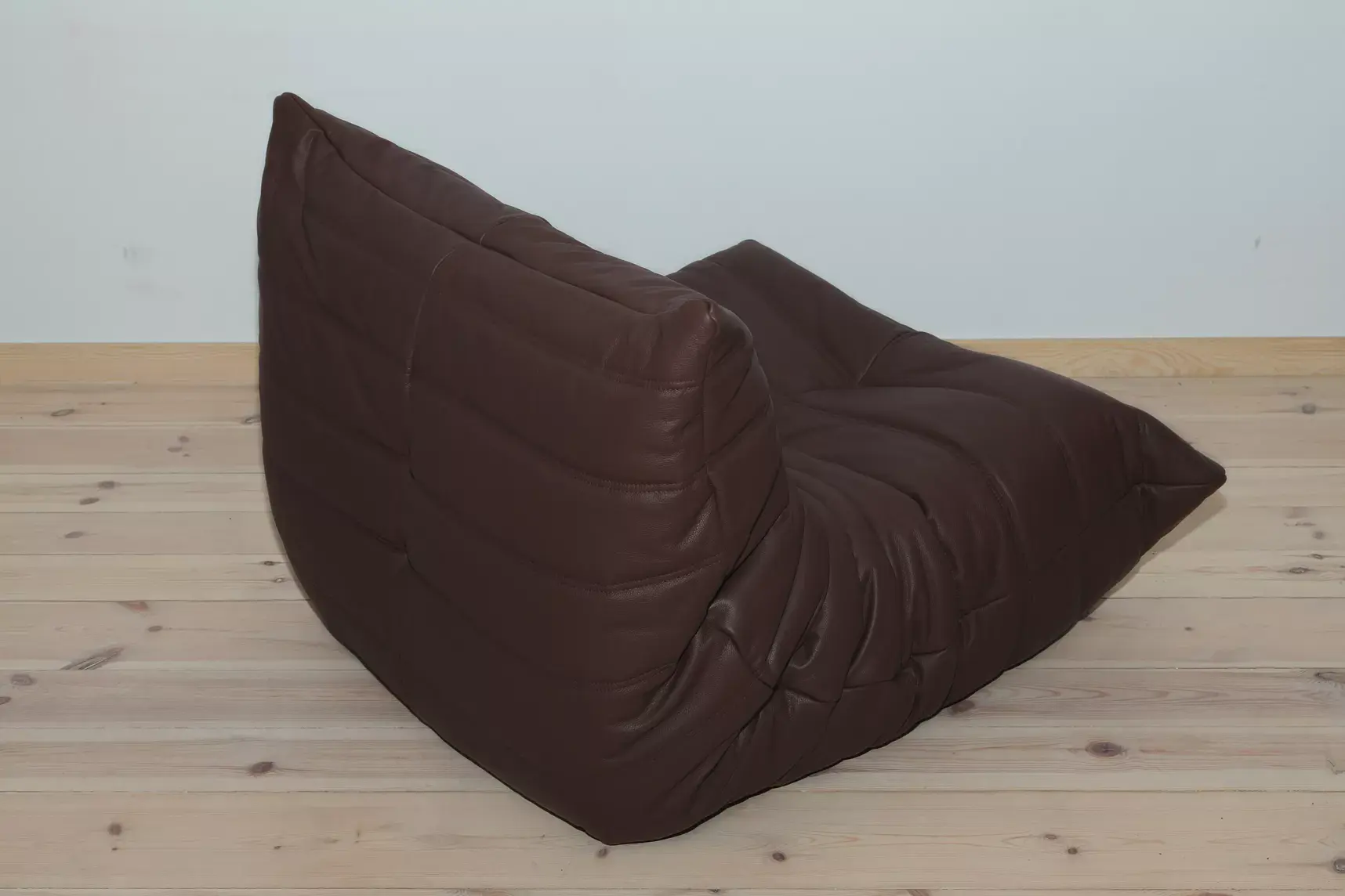 Togo Armchair Madras Leather Brown 6