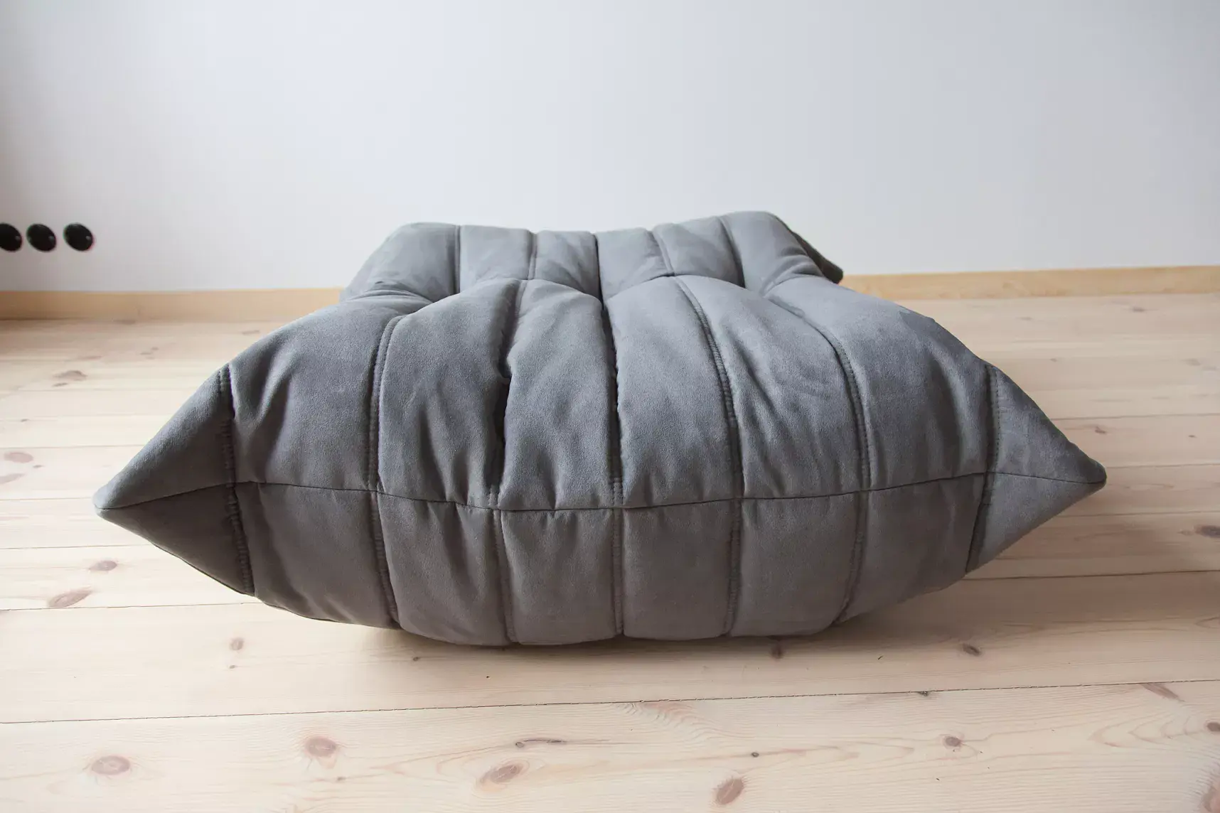 Togo Ottoman Textile Grey 3