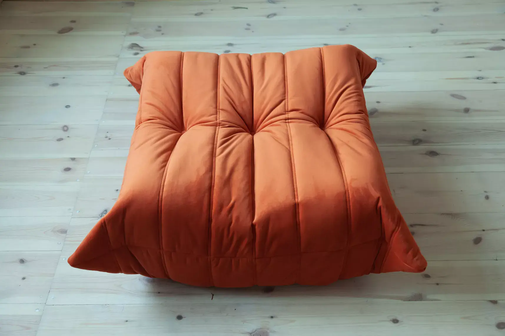 Togo Ottoman Samt Orange 2
