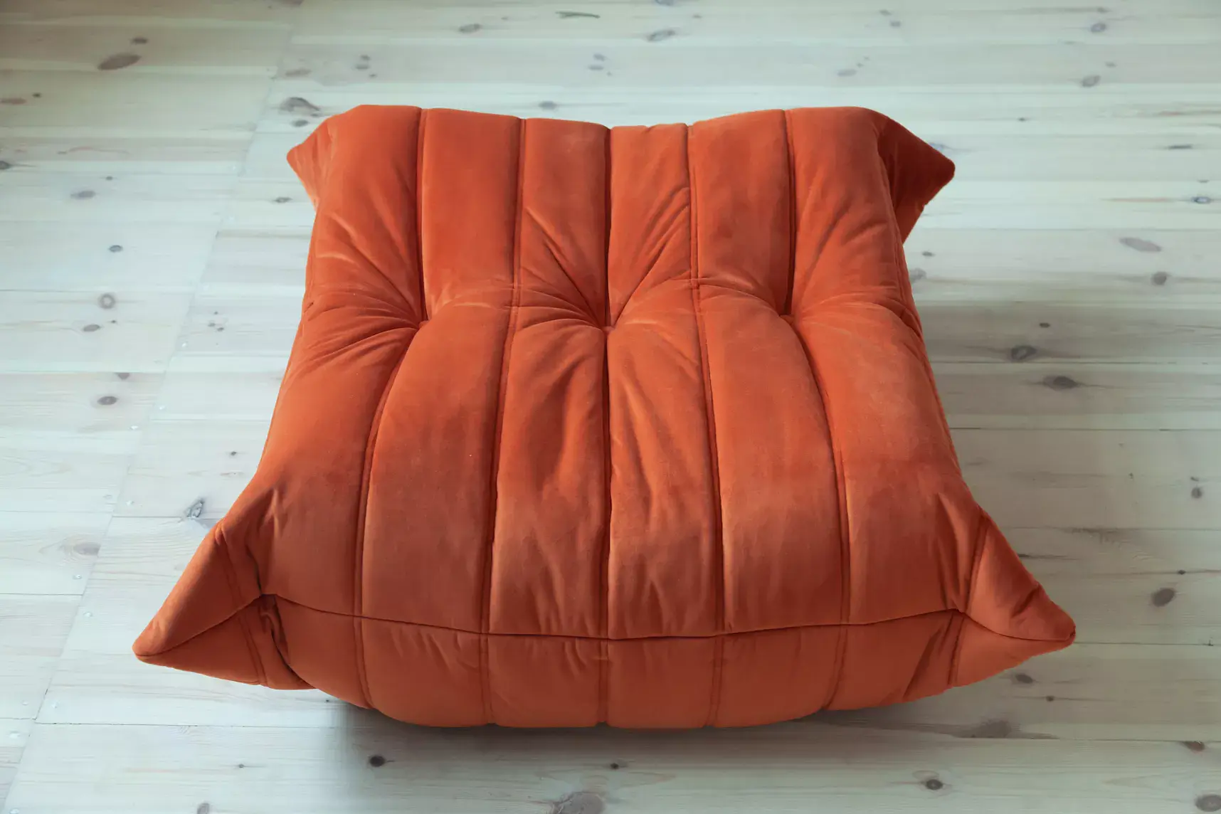 Togo Ottoman Samt Orange 3