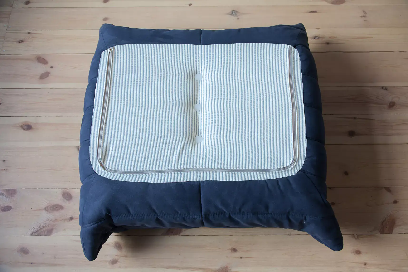 Togo Ottoman Navy Blue 7